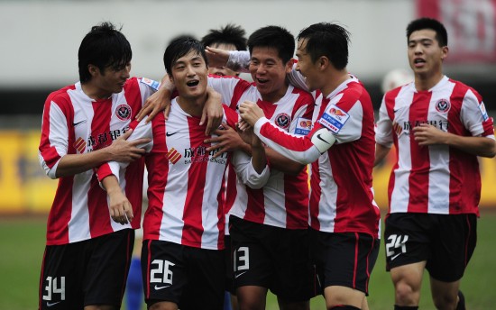 灰熊赢球关键！科沃德砍两双带队双杀快船，末节独砍11分