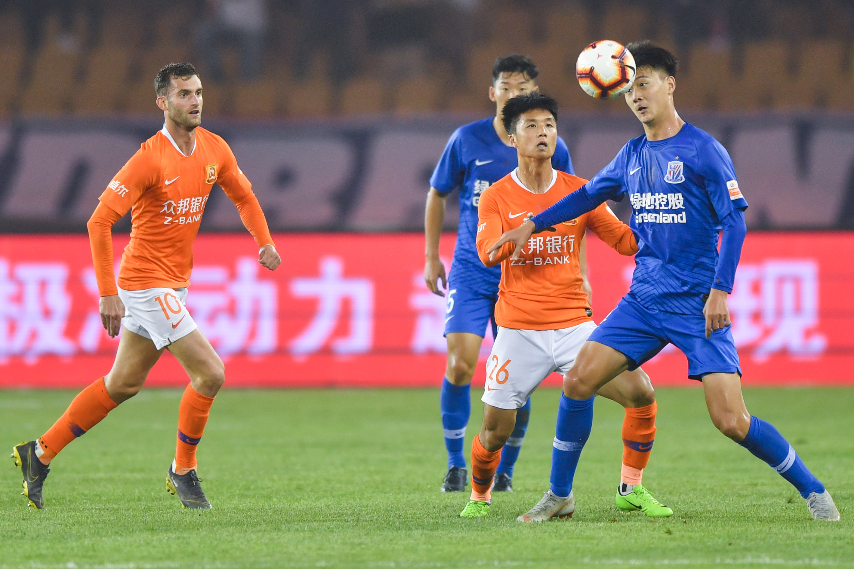 Falcons 主宰 Vitality 确保在 BLAST Rivals 2025 秋季总决赛中的席位