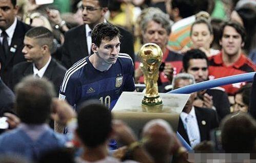 戈贝尔：我从未有过一次意图通过我的比赛方式伤害任何人