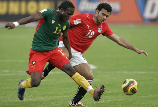 雄鹿伤病更新：场均3.3记三分的AJ·格林战活塞缺席