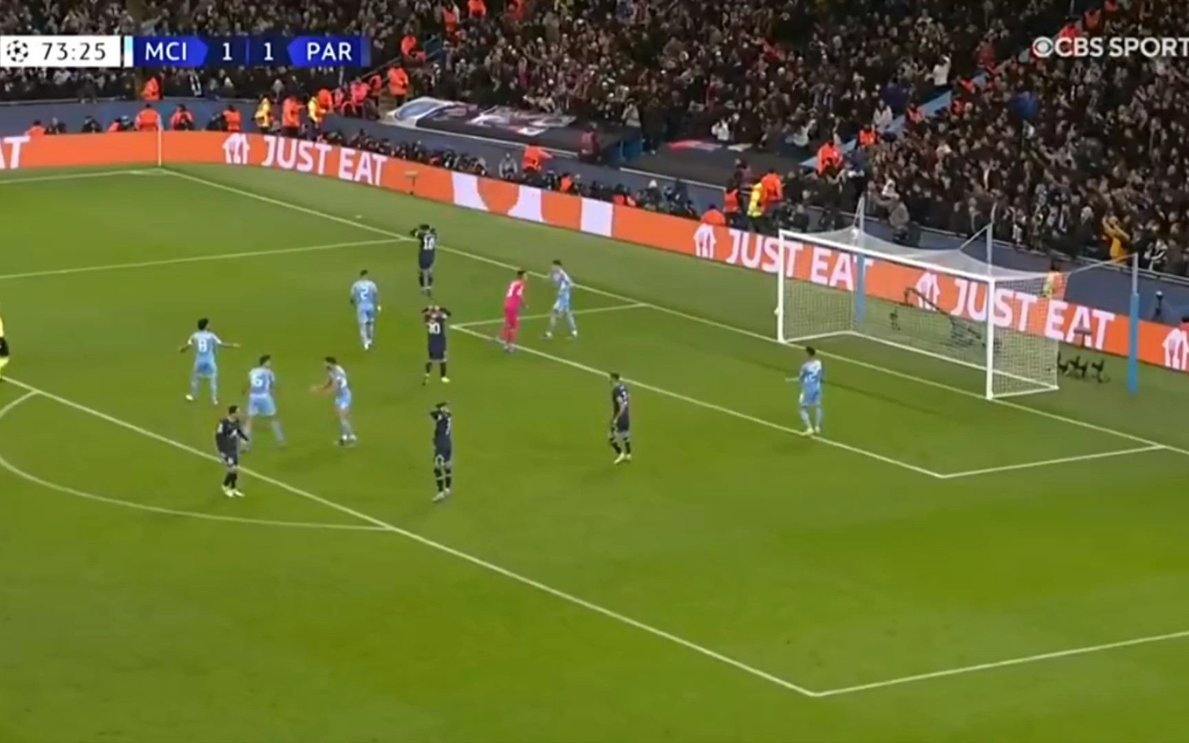 热闻｜B费一传两射造两大神迹！曼联客场4-1大胜狼队升至英超第六