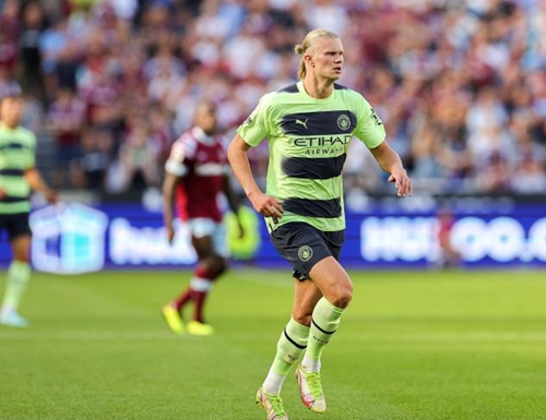 瓦伦西亚对阵塞维利亚：首发阵容与比赛前瞻